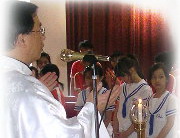 Final Children's Mass 2006 - A Touching Experience